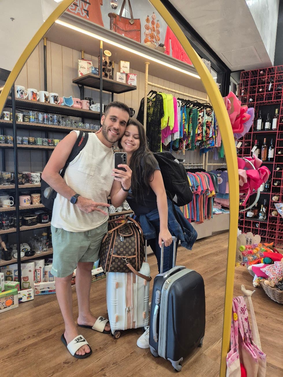 Taxa de excesso de bagagem porque a noiva ama umas comprinhas