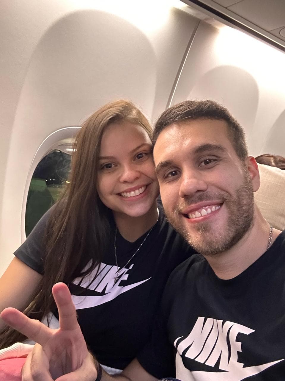 Tarifa pros recém casados ficarem juntos no avião